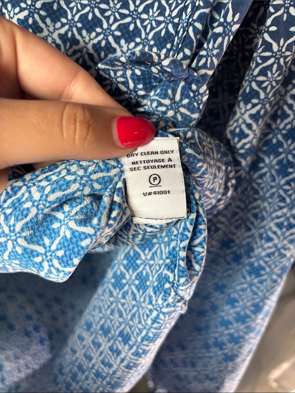 Diane Von Furstenberg Blue and White Printed Button-Down Blouse - Picture 6 of 12